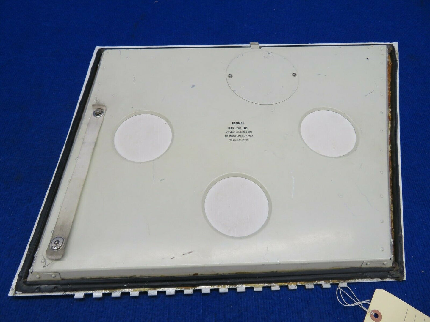Piper PA-28R-201T Baggage Door P/N 66793-18, 66793-018 NO KEY (0222-686)
