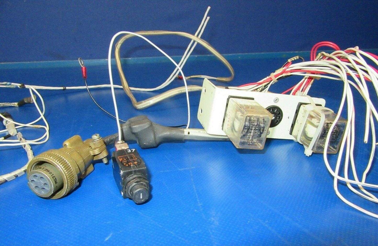 Bellanca 17-30A Assorted Panel, Post Lights, Lights, Relay (0919-244)