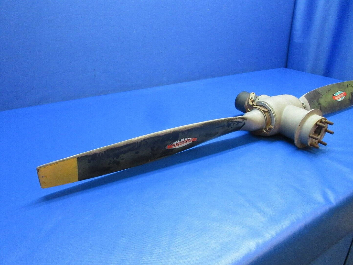 Cessna 337 McCauley FWD 2 Blade Propeller D2AF34041-N FOR PARTS  (0124-99)
