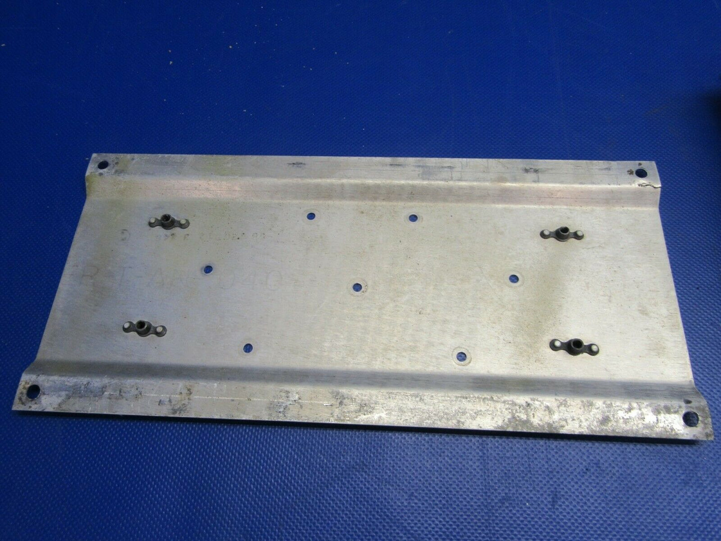 Beech 58 Baron Fuel Selector Bracket & Cover 58-920013-11 58-920012-3 (0521-482)