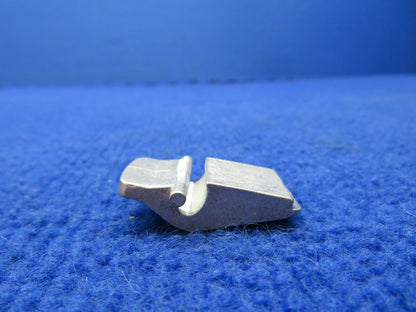 Piper Latch Assy P/N 4138116 NOS (0822-543)