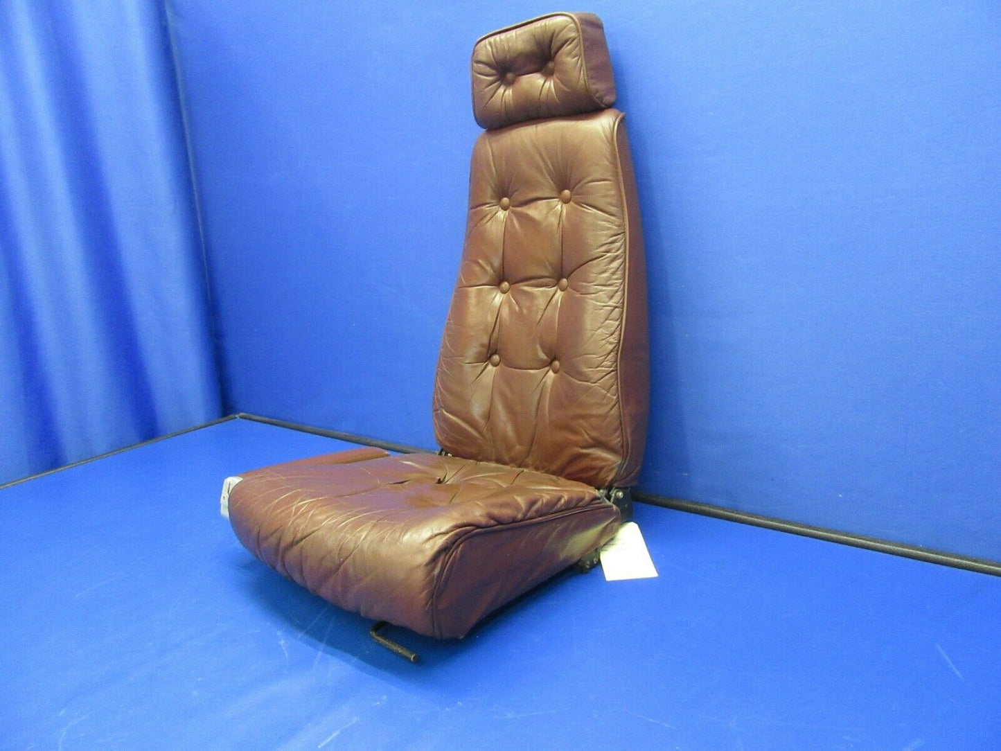 Beech 58 Baron Pilot Seat Cam Adjust P/N 58-530184-1 (0521-503)