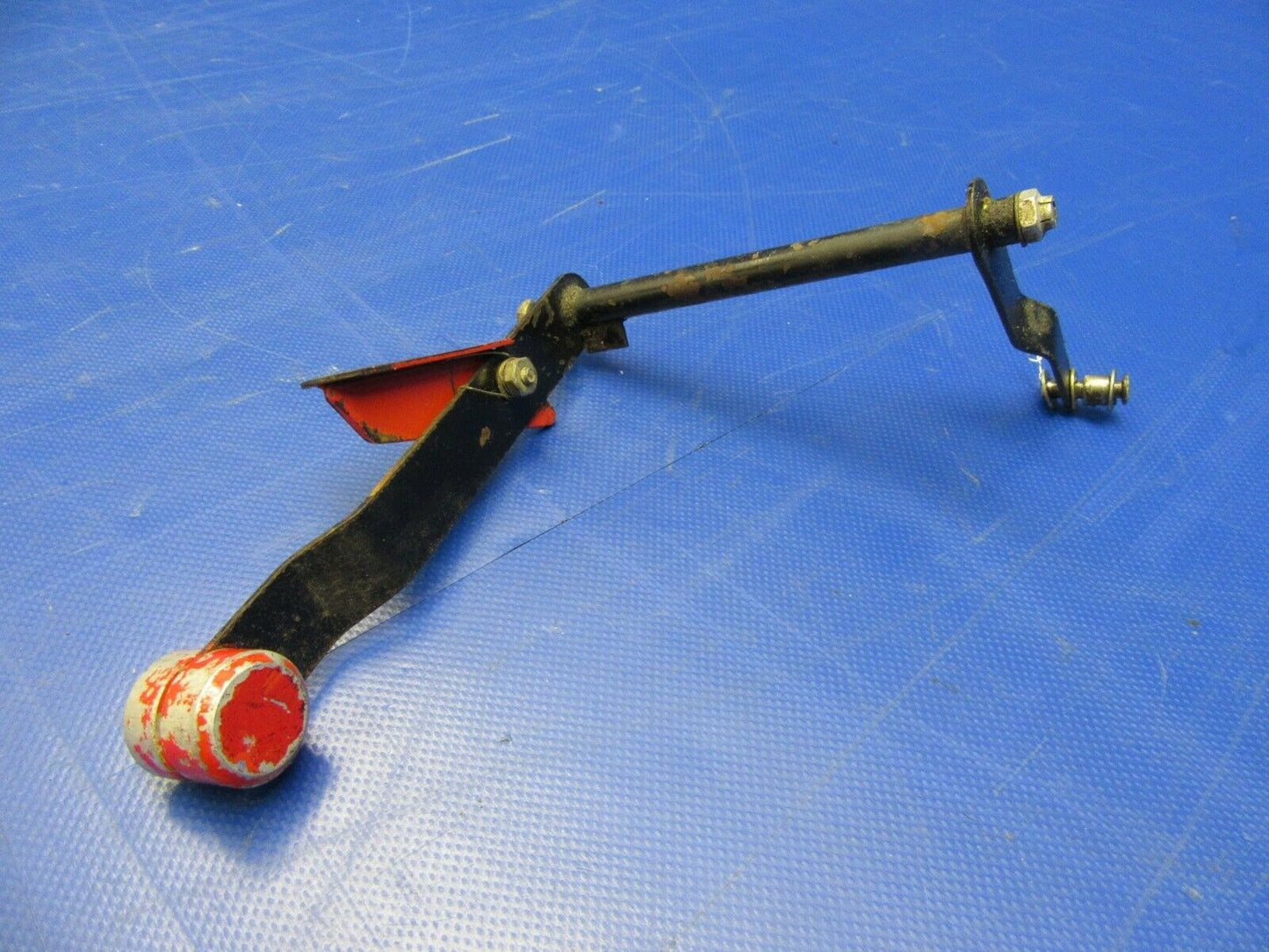 Piper PA-32 Landing Gear Override Mechanism Handle Assy P/N 38175-00 (0520-260)