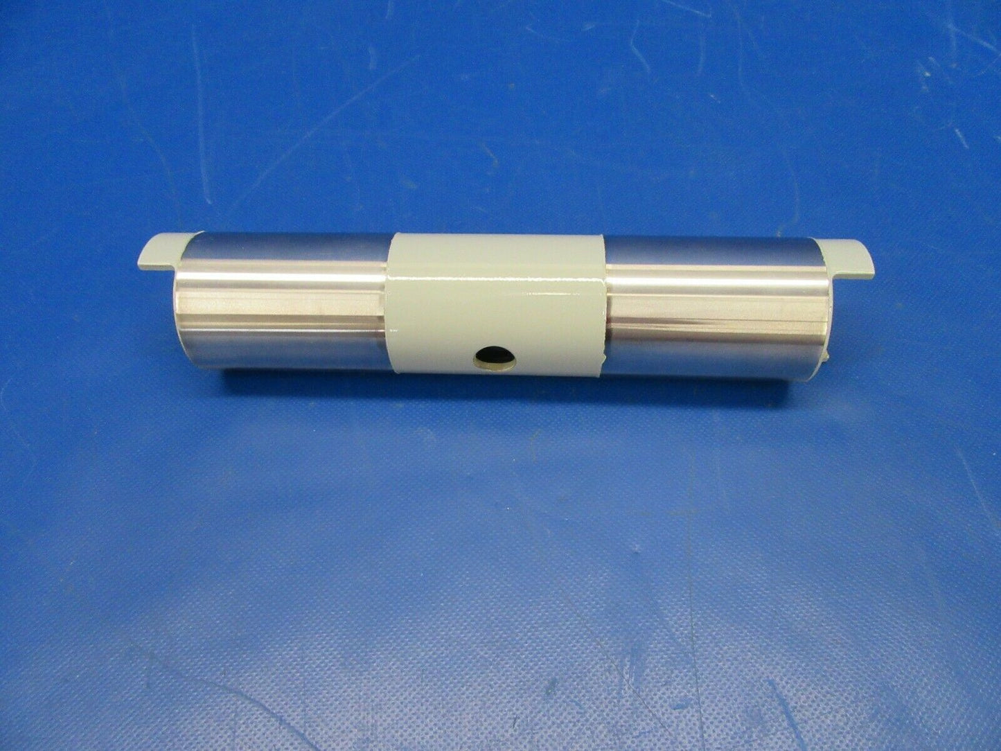 Bombardier Challenger MLG Hinge Pin P/N 200809670 (0419-184)
