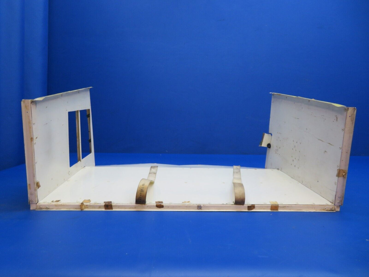Lake LA-4-200 Baggage Compartment Shell FWD & AFT P/N 2-7404-5 (1222-831)