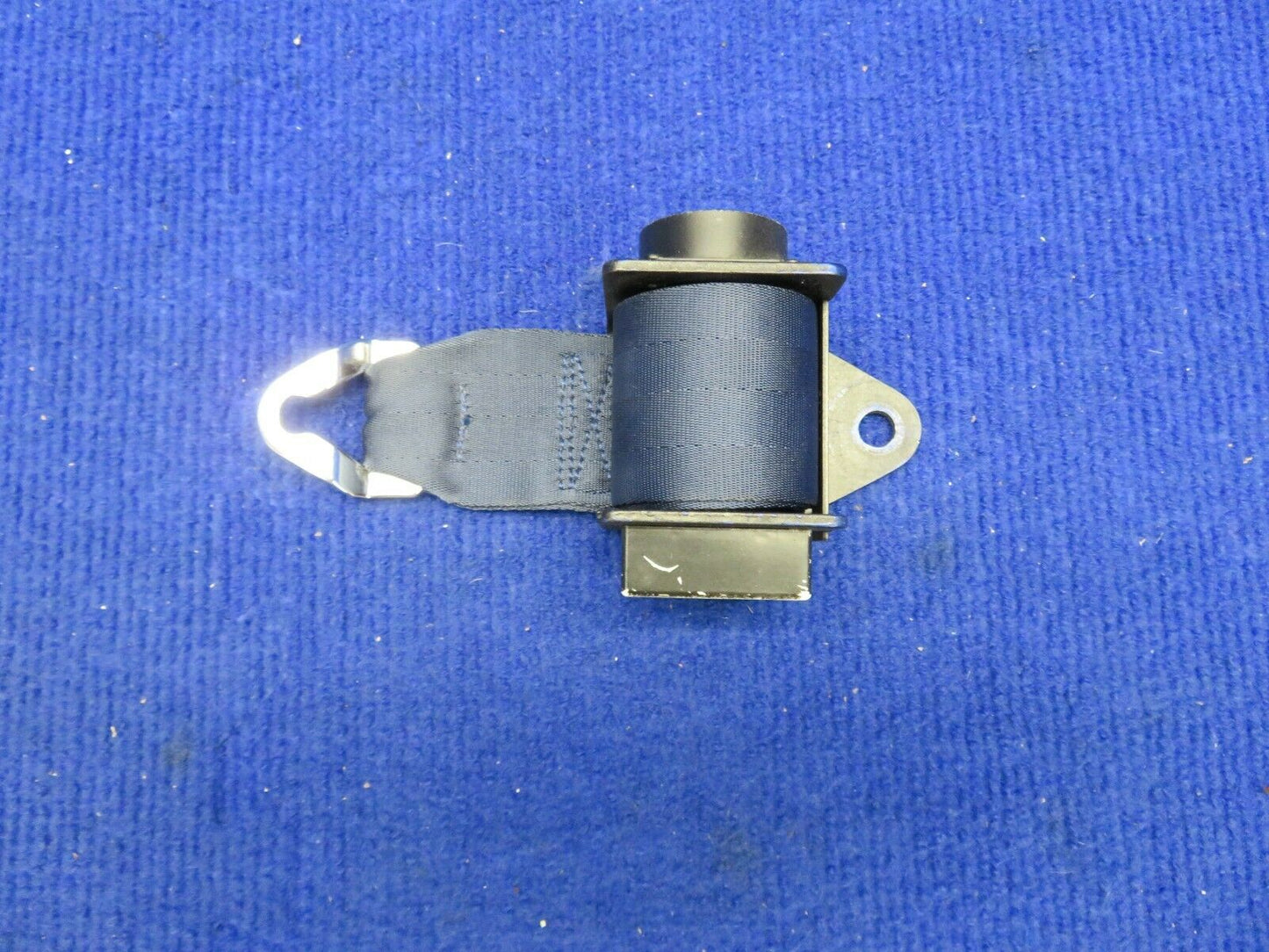 Beech 58 Baron American Safety Inertia Reel P/N 58-380071-1 (0322-564)