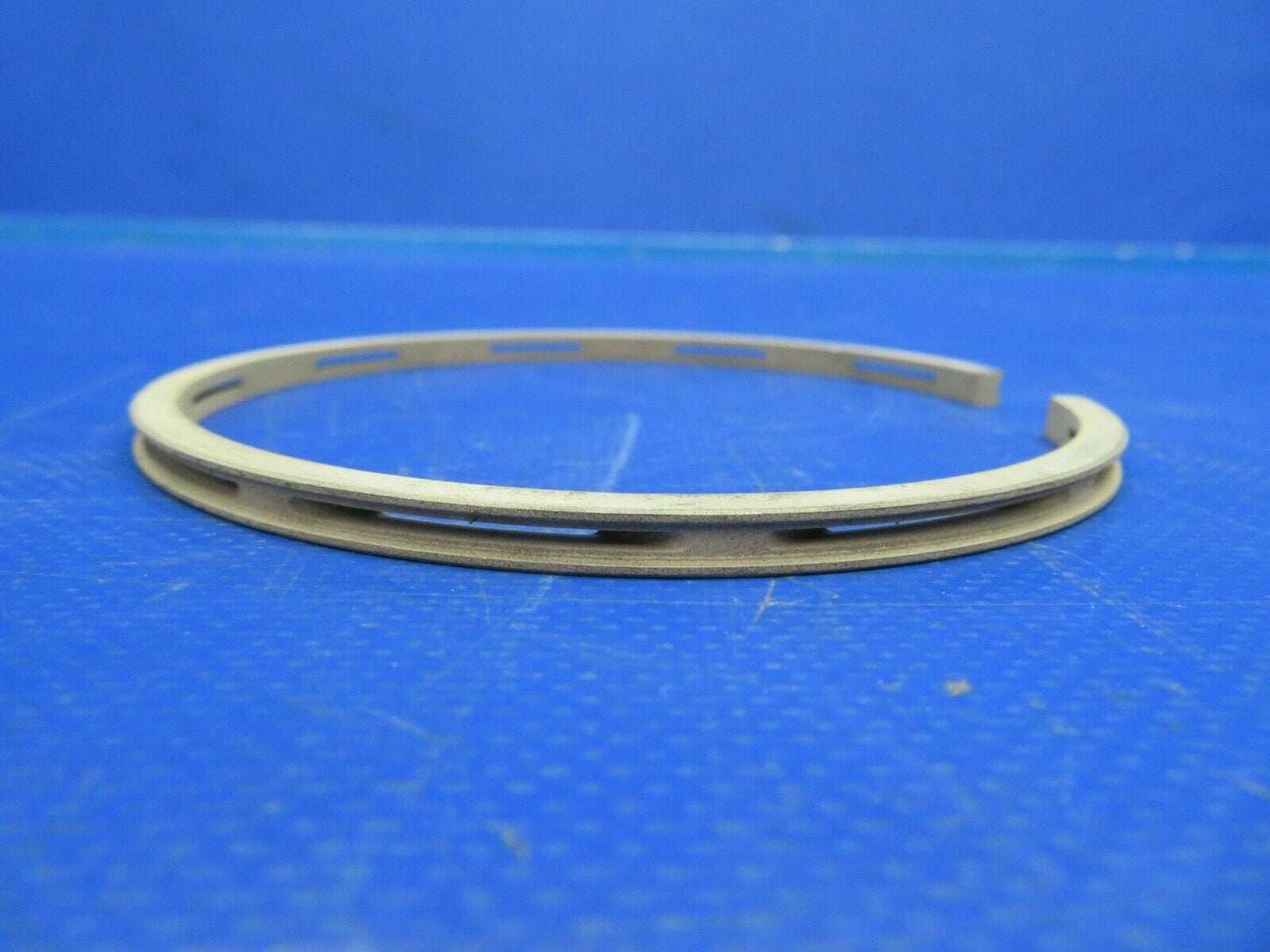 Continental C-90 / C-145 Bottom Slotted Oil Control Ring P/N 530677 (0720-677)