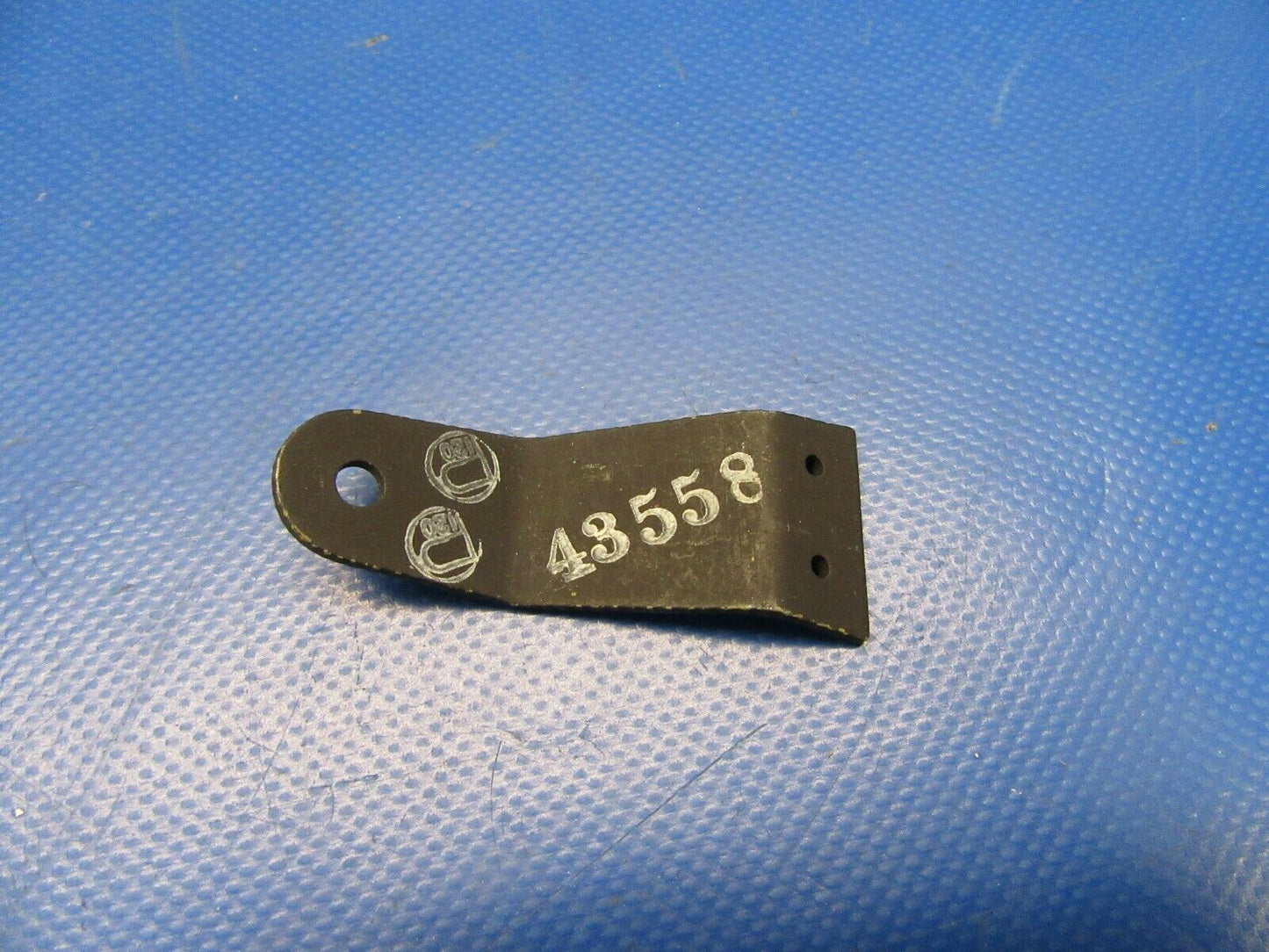 Piper Navajo Extension Cowl Flap actuator Arm P/N 43558-000 NOS (0419-451)