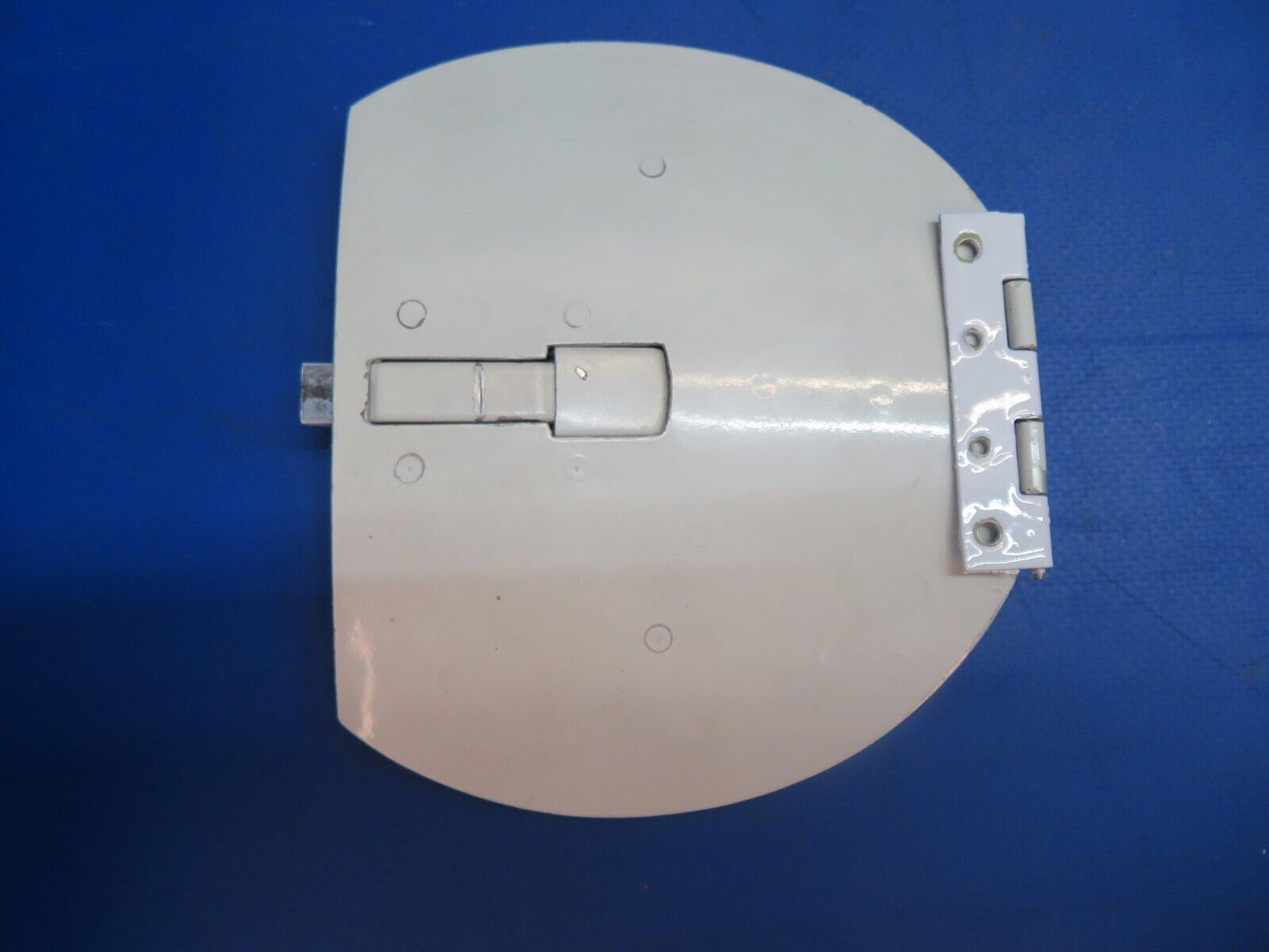 Beech C-35 Bonanza Oil Filler Access Door Assy Cowl P/N 35-910160-16 (1222-540)