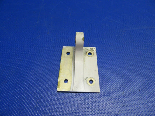 Mooney M20 / M20G Hinge LH / RH P/N 210107-001 (0921-352)