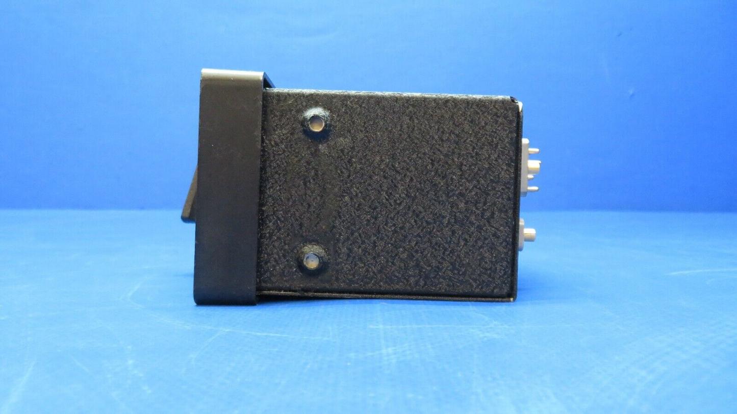 Aircraft Radio Corp. C-530A Control Unit 28V P/N 37960-1028 (0523-811)