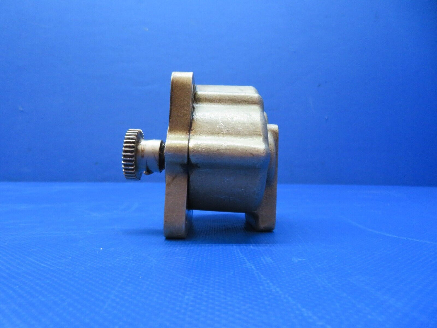 Cessna 401 / 401A Landing Gear Actuator Reduction Unit P/N 0894000-2 (0124-113)