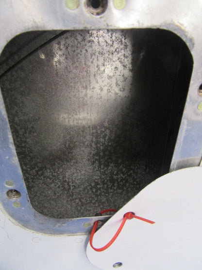 Beech Baron 95-B55 Horizontal Stabilizer RH P/N 95-620010-634 w/Trim (0118-188)