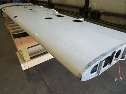 1975 Cessna Cardinal 177RG RH Wing Structure P/N 2022002-3 (0321-162)