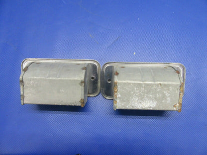 Beech 58 Baron Ash Tray LOT OF 2 (0521-493)