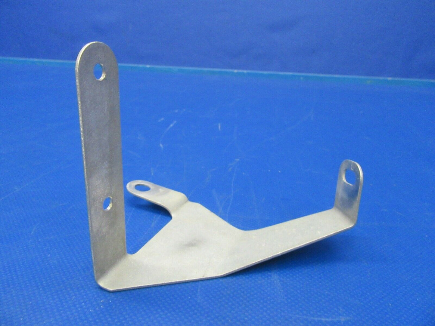 Diamond DA40-180 Bracket Wiring Conduit (0319-281)