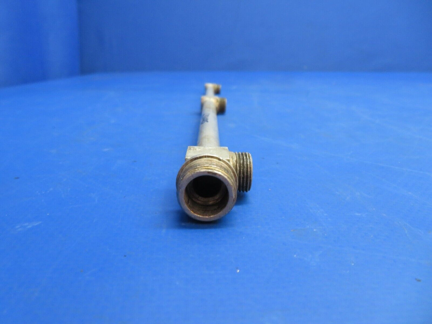 Piper PA-34-200T Seneca II Air Manifold Tube/Turbo Charger P/N 633485 (0323-565)