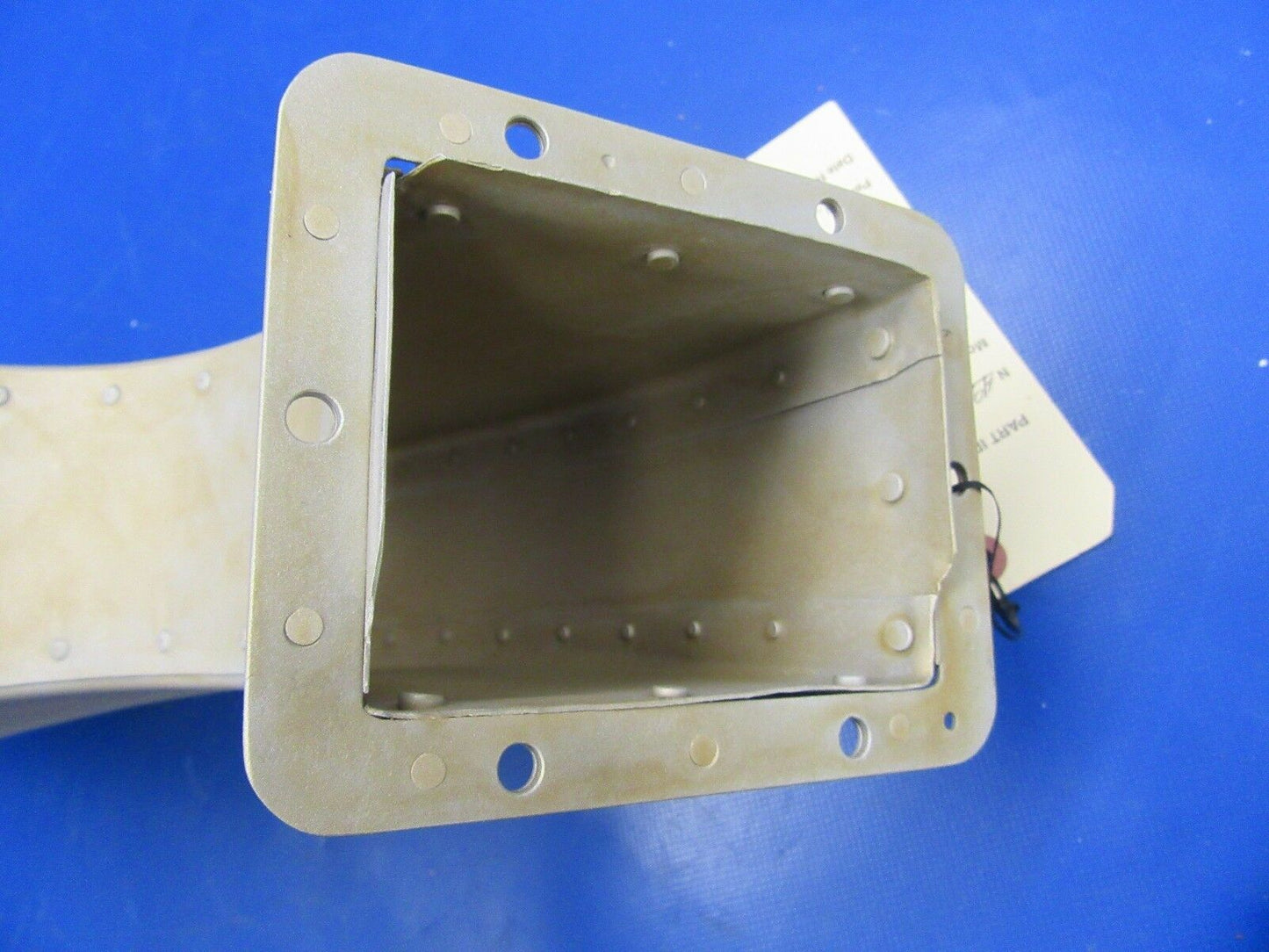 Cessna 210 E Duct Assy OTBD RH P/N 1250716-1 or 1250716-10 (0618-72)