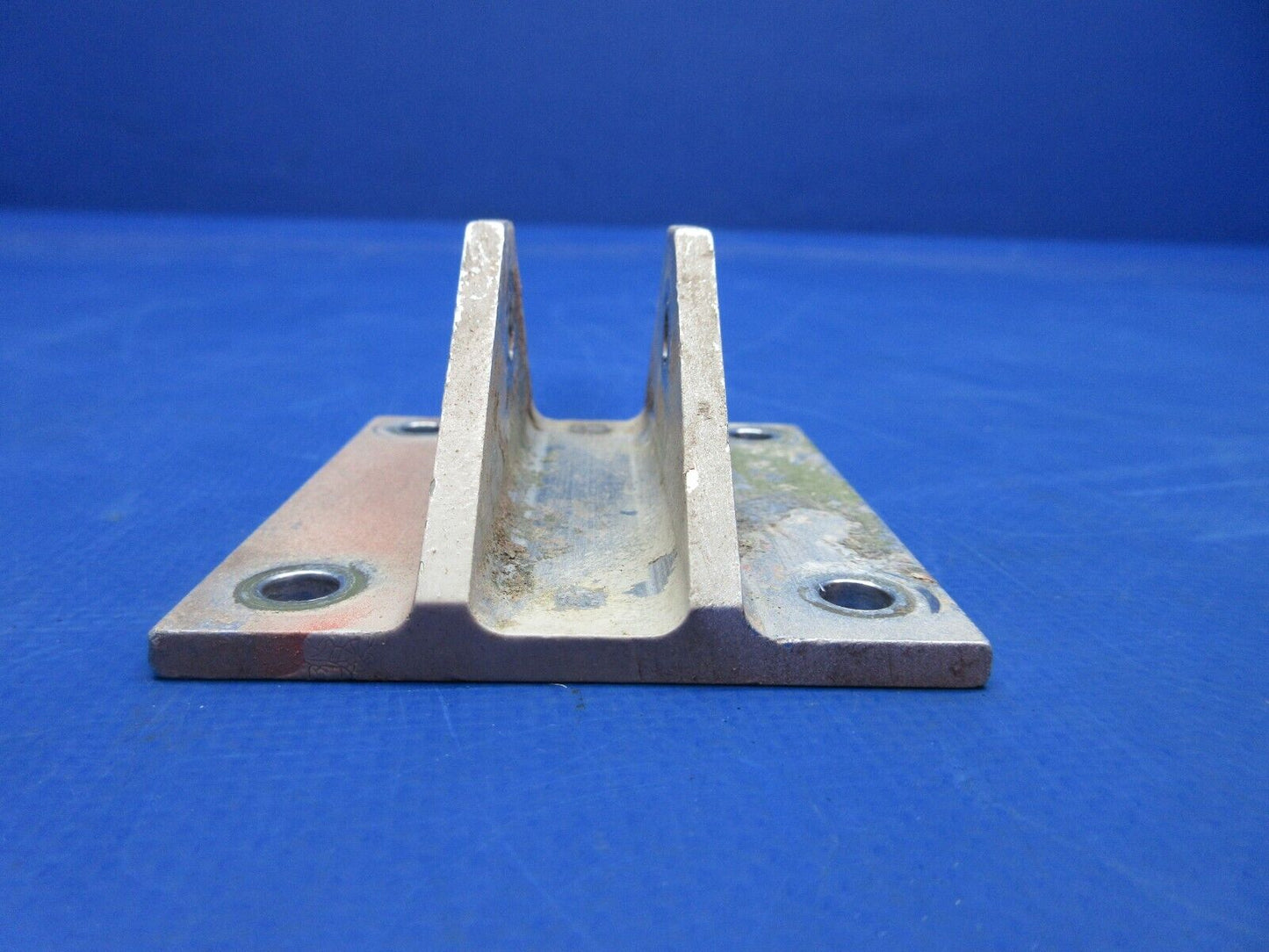 Piper PA-28-236 Dakota Stabilator Attach Fitting & Hinge P/N 62645-04 (0623-254)