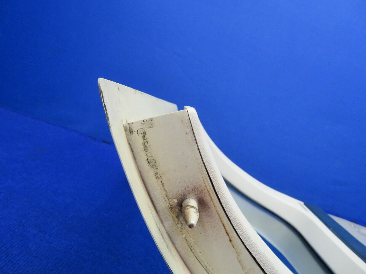 Beech 58 Baron FWD Utility Door Assy P/N 36-430011-333 Green Tint (0422-04)