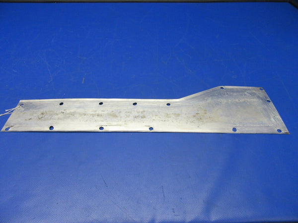 Cessna 210 / T210N Wing Fillet RH Upper Center P/N 1221105-18 (1021-364)