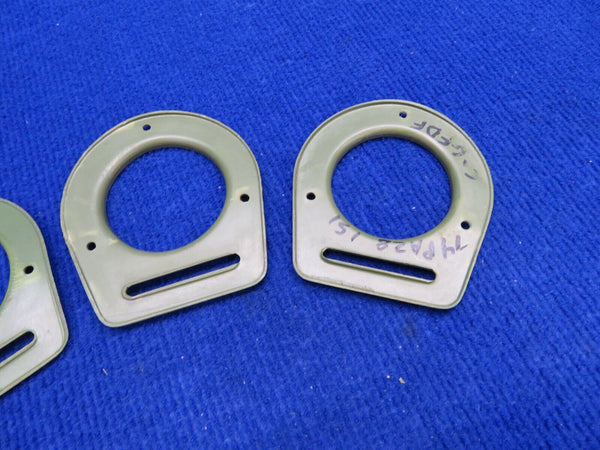 Piper Cover Assy Air Vent Flange Green Plastic P/N 65735-19 (0222-390)