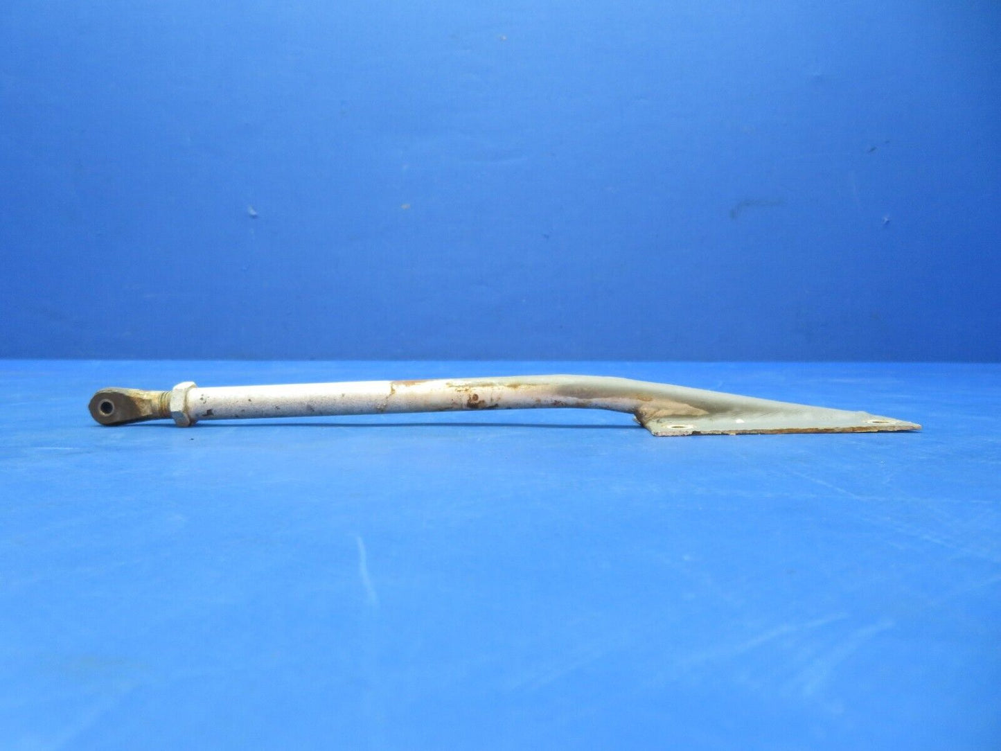 Piper PA-28-180 Stabilator Trim Arm Assy P/N 65248-00 (0723-702)