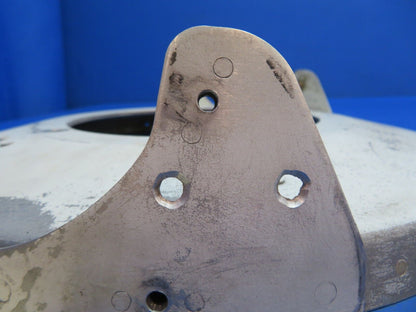 Piper PA-28R-201T Hartzell Spinner Bulkhead Assy P/N 35703-08 (1122-709)