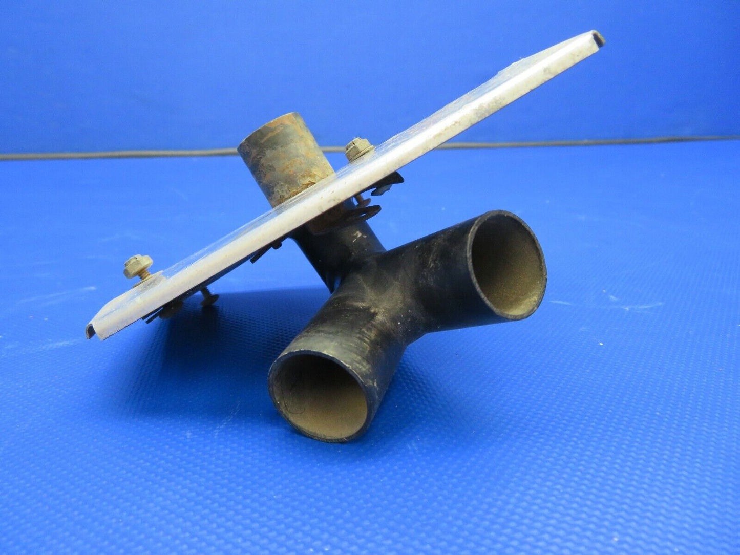 Piper PA-28-140 Defrost Air Outlet Assy P/N 62952-00, 62952-000 (1220-310)