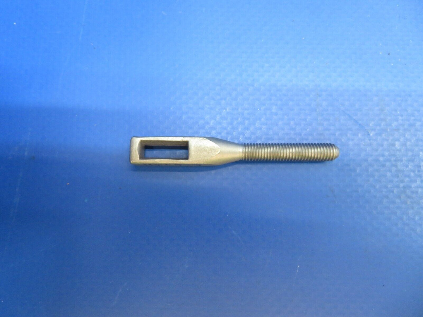 Piper Hartwell Cowling Eye Bolt P/N H768-3, 453-195 LOT OF 4 NOS (1022-639)