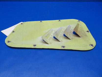 Beech RH Louver Engine Access Door Assy P/N 002-410023-1 (0124-270)