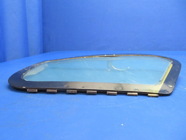 Beech 95-B55 Baron Storm Window Assembly P/N 35-410291-136 (1222-891)