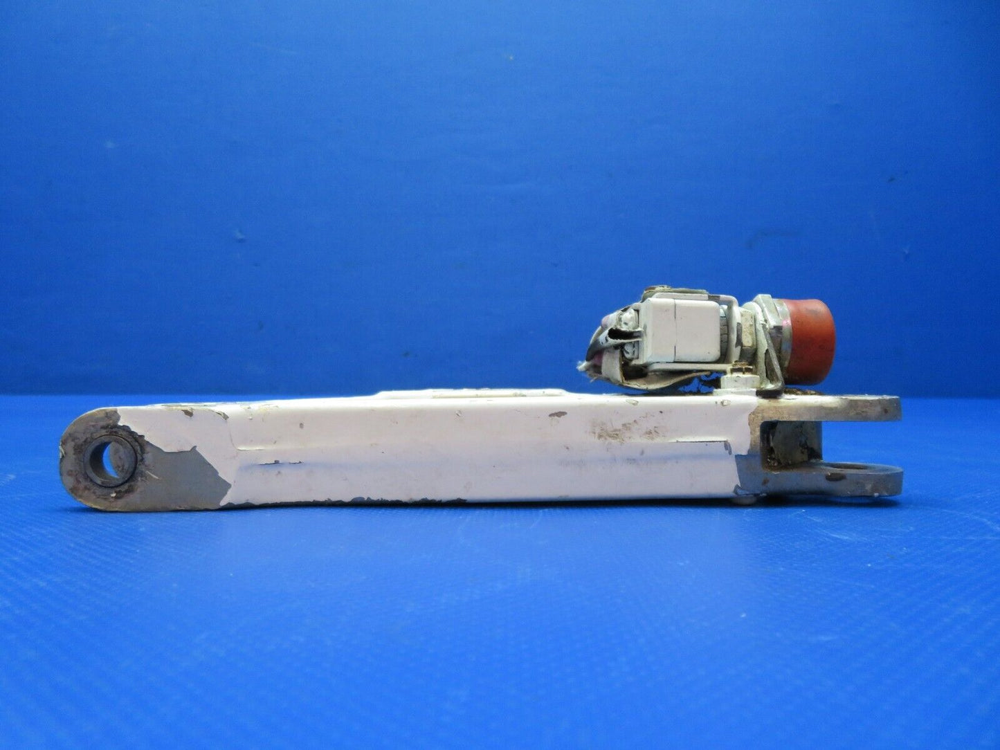 Piper PA-24-180 Link Assy MG Side Brace Upper RH P/N 20767-00 (1223-328)