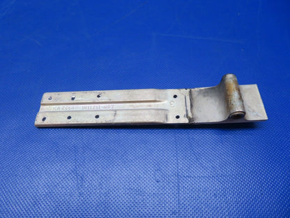 Cessna 337 / 337E Cabin Door Upper Hinge Assy P/N 1411211-3 (0124-247)