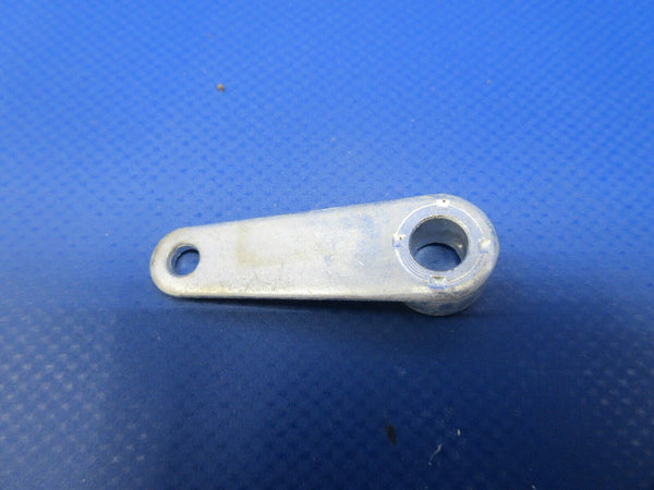 Cessna Arm Assy Control P/N 0750111-19 NOS (0224-1278)