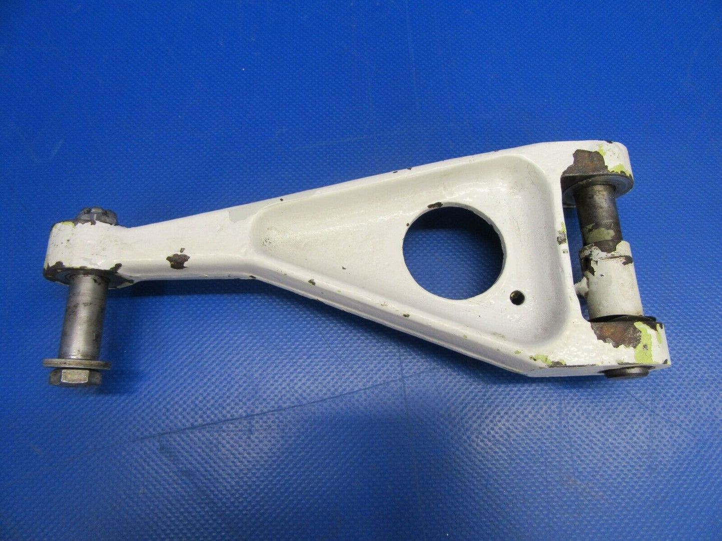 Cessna 310 / T310Q Torque Link Assy RH Main Gear P/N 5041114-8 (0619-333)