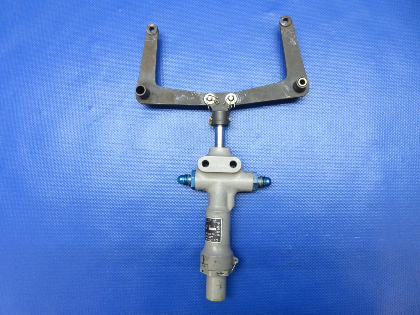 Cessna 337 / 337E Gear Uplock Actuator Assy P/N 1280504-1 (1223-1470)