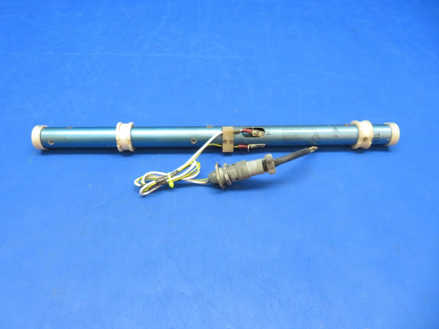 Cessna 310 / 310Q CAS Sensor Main Fuel Gauging w/ Cable P/N 9910082-3 (0823-786)