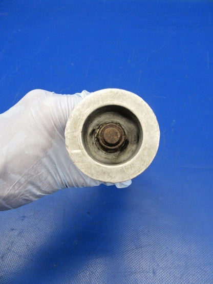 86062-86 Piper PA-24-250 Comanche Axle Main Wheel 6.00 x 6 (0818-373)
