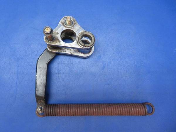 Diamond DA-42 RH Driver Plate w/ Brackett & Spring P/N D60-3237-16-51 (0623-387)