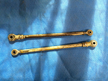 Cessna 310 Main Landing Gear Door Link Assy Lot OF 2 P/N 0843500-13 (0416-48)