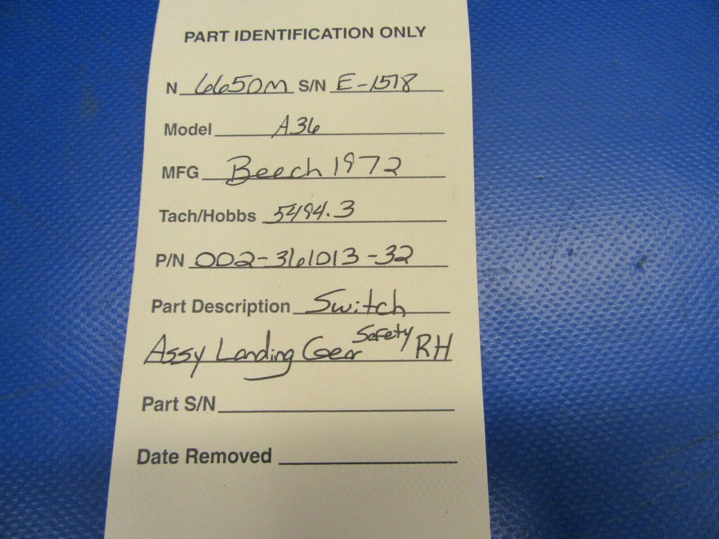 Beech Bonanza A36 Switch Assy Landing Gear Safety RH 002-361013-32 (0619-459)