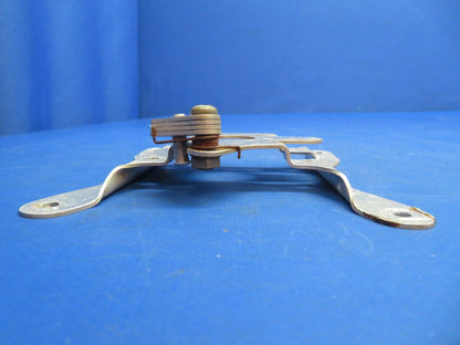 Piper PA-28-201T Dakota Airborne Fuel Selector Valve Assy P/N 1H80-2 (1222-705)