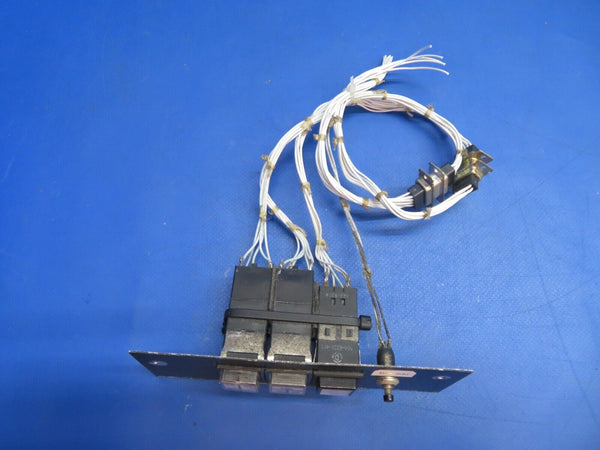 Piper PA-34-200T Seneca II Nav. Panel Assy P/N 554-6231-411 (0223-773)