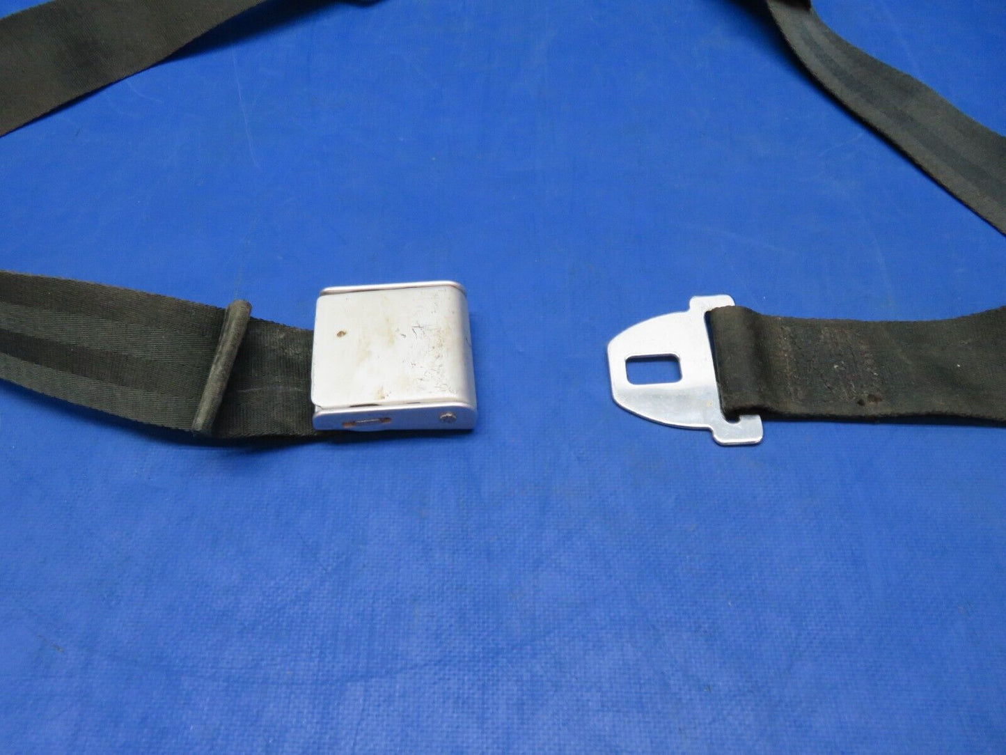 Piper PA-28R-180 American Safety Belt Assy Black P/N 501301-409-2251 (1123-444)