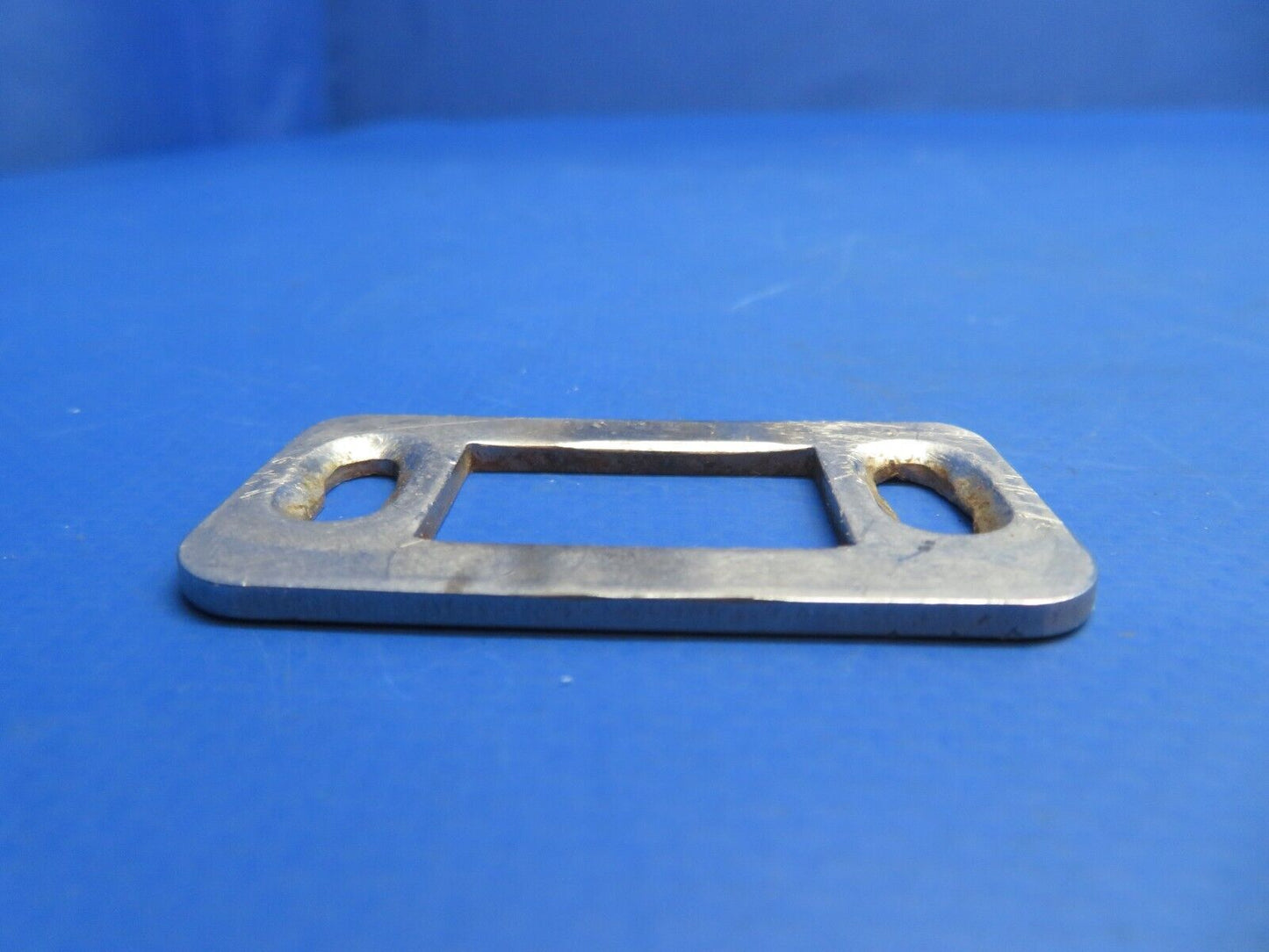 Piper PA-28-180 Cabin Door Pins & Strike Plates P/N 68353-00 LOT (0323-742)