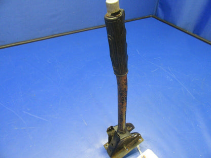 Piper PA-32RT-300 Lance Flap Control Lever P/N 62706-09, 62706-009 (0521-512)