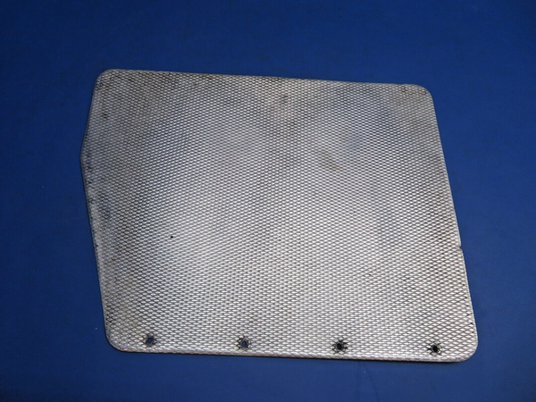 Cessna 172 / 172E Kick Plate Assy LH & RH P/N 0511475-1 (0223-656)