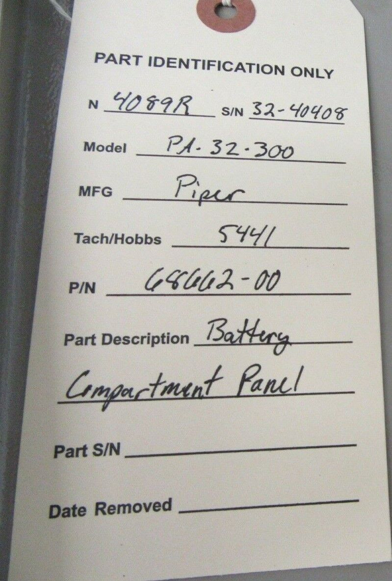 Piper PA-32-300 Battery Compartment Panel P/N 68662-00, 68662-000 (1121-447)