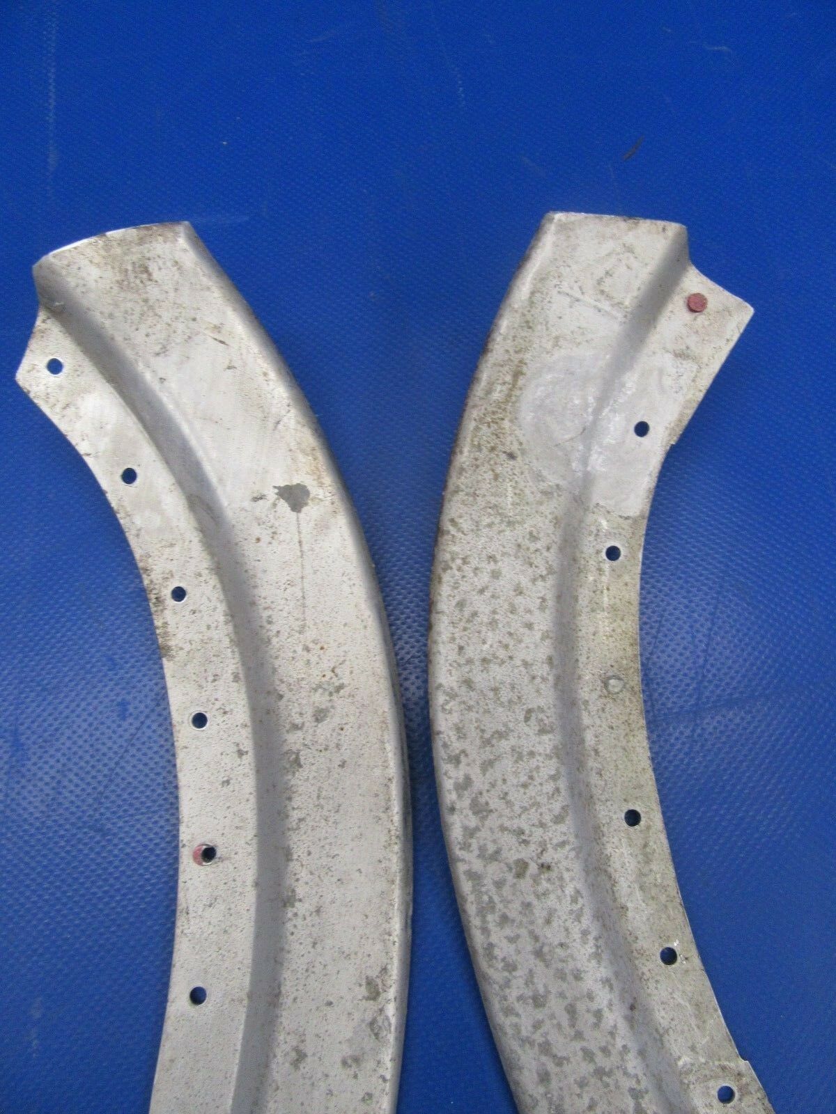 Cessna 177B Cardinal Retainer Front Window (0818-215)